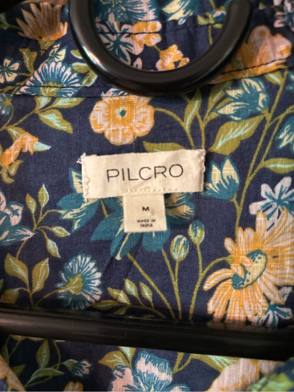Pilcro Anthropologie Aly Puff-Sleeve Shirt in Navy Floral size M - Picture 8 of 12